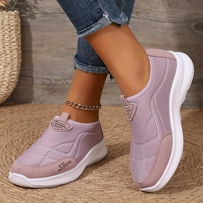 ZAPATILLAS URBANAS RENATA - Pisa fuerte, luce única